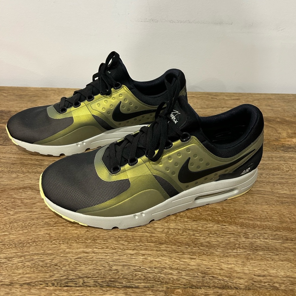 Nike Airmax Zero SE Light Bone